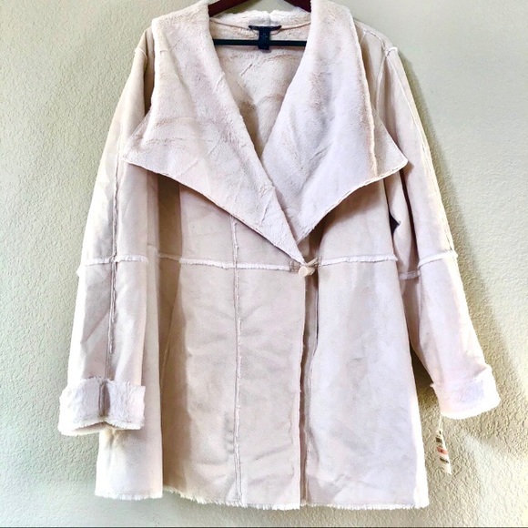 NWT INC Macy's Faux Shearling Wrap Coat Plus 1X - Picture 4 of 6